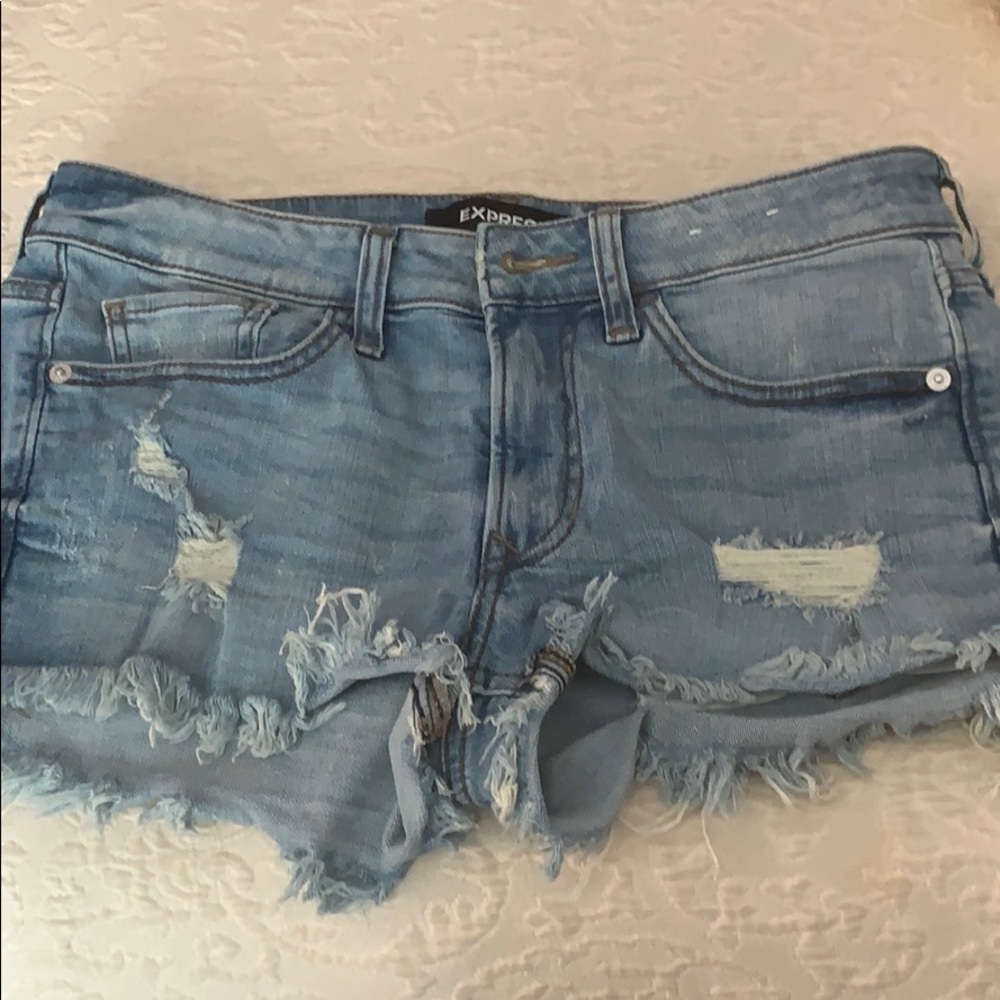 Express Shortie